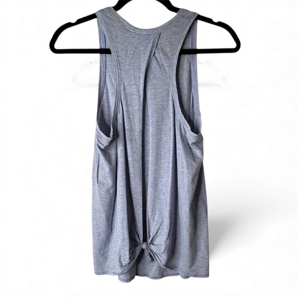 Lululemon Tank Blue Size 6 Open Back Womens Yoga Activewear Shirt Women's - Picture 2 of 2